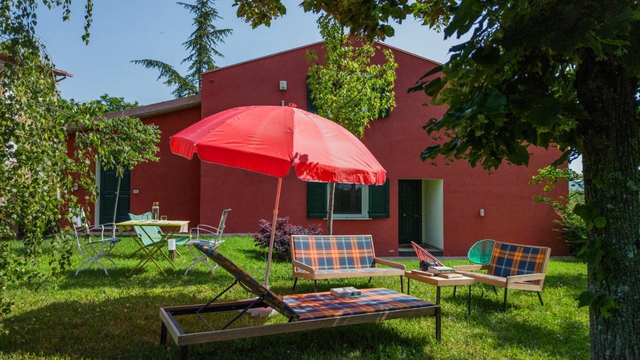 Villa Silvana - Apt Giulia & Michela With Terrace & Parking เปรูจา ภายนอก รูปภาพ