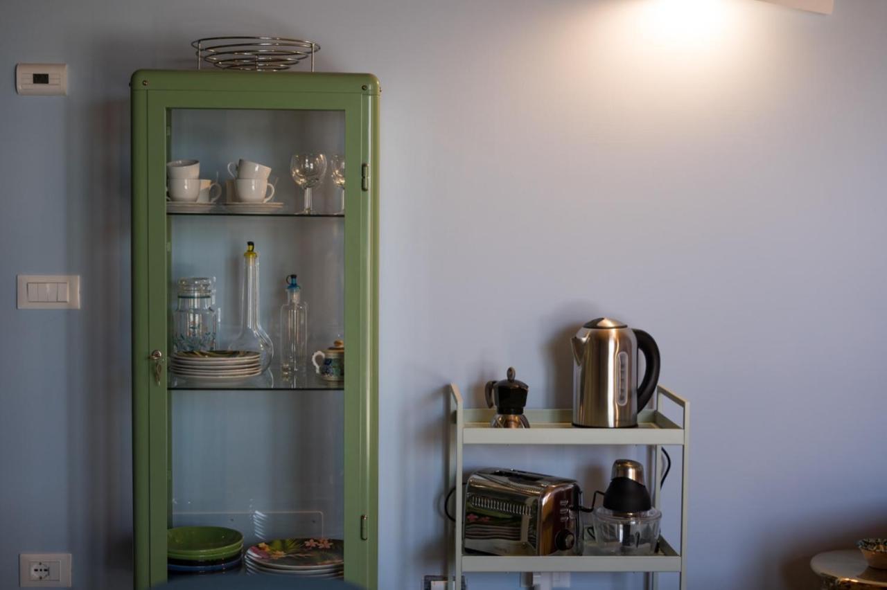 Villa Silvana - Apt Giulia & Michela With Terrace & Parking เปรูจา ภายนอก รูปภาพ