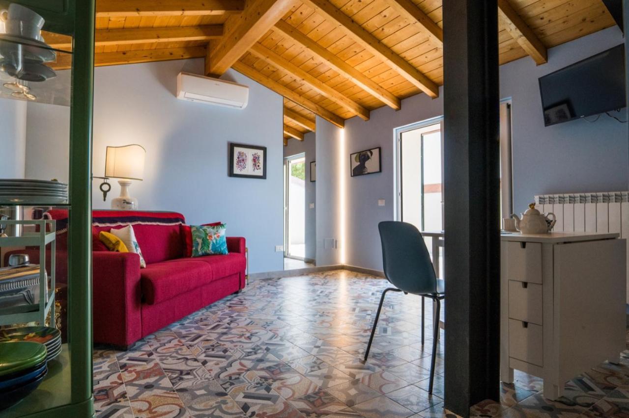 Villa Silvana - Apt Giulia & Michela With Terrace & Parking เปรูจา ภายนอก รูปภาพ
