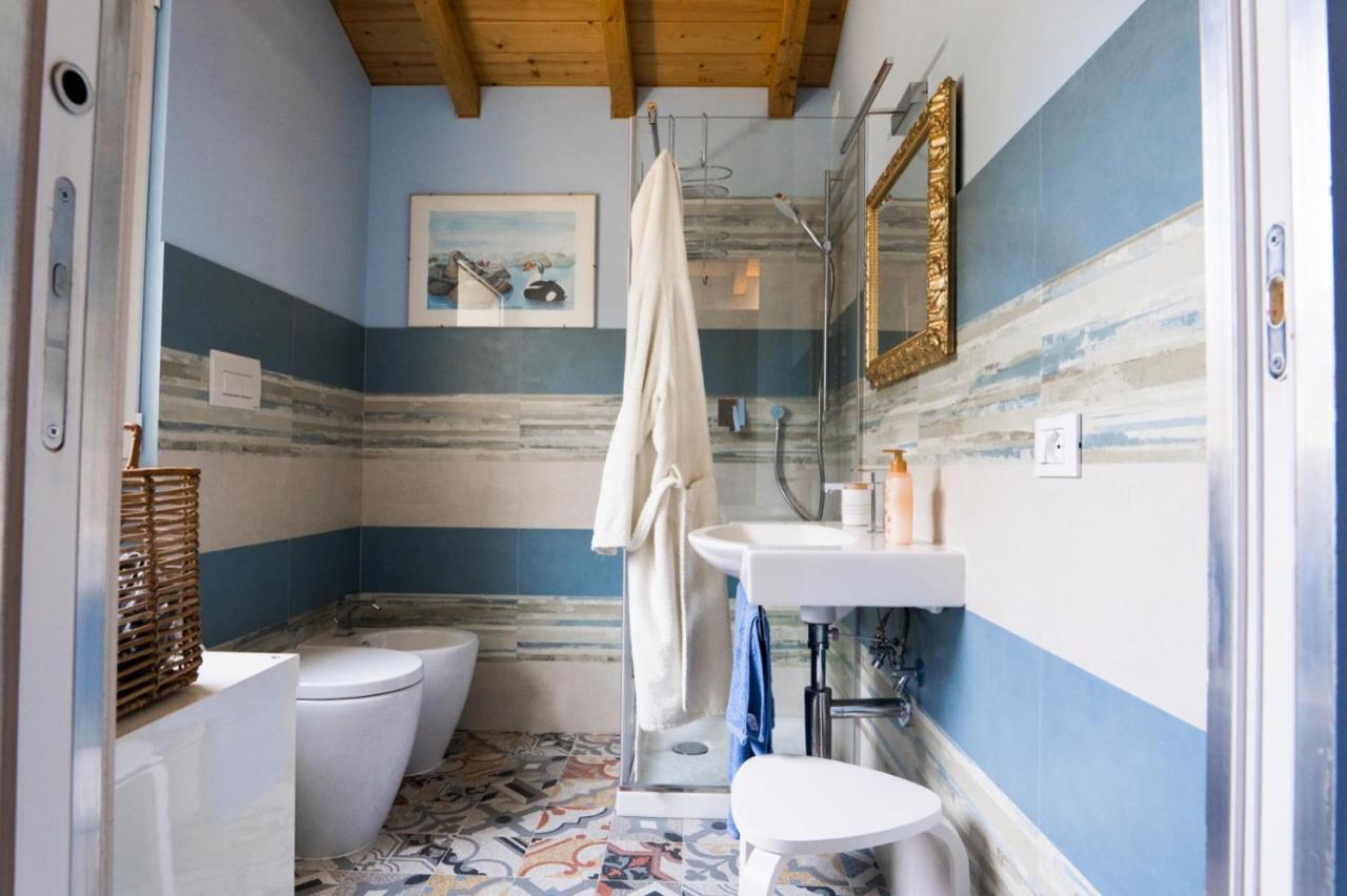 Villa Silvana - Apt Giulia & Michela With Terrace & Parking เปรูจา ภายนอก รูปภาพ